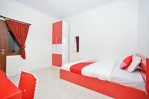 OYO 745 Griya Jasmine Syariah