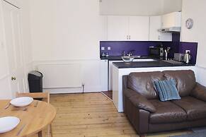 Silver Lining - Apartment Near Murrayfield