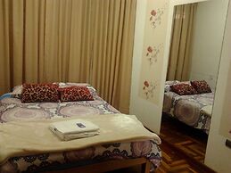 Los Alamos Apartment