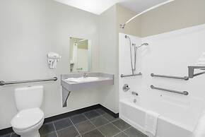 Northwoods Inn & Suites