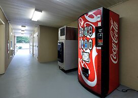 Red Roof Inn PLUS+ Hammond