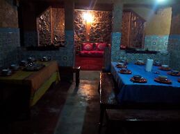 Auberge Tafraout Armed