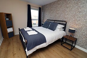 Stay Central Century Wharf