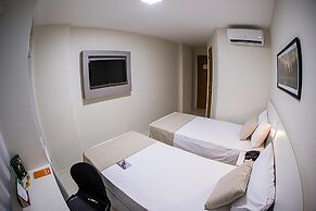 Bristol Easy Hotel - Rio Bonito