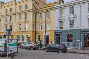 3 Bed Apartment - Mermaid Quay