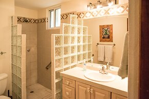 Las Olas A104 3 BR by Casago