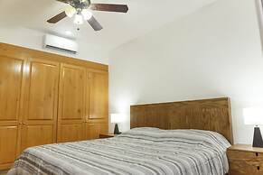 Peninsula 106 2 BR by Casago