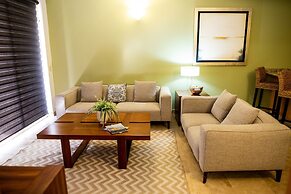 Peninsula 102 2 BR by Casago
