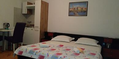 Villa Velin Apartments