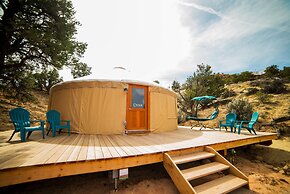 Escalante Yurts