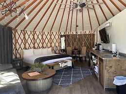 Escalante Yurts
