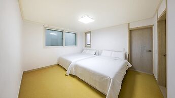 Yeongheungdo Sun Pension