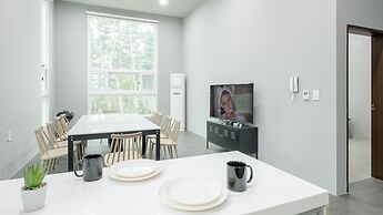 Yeongheungdo Tour Pension