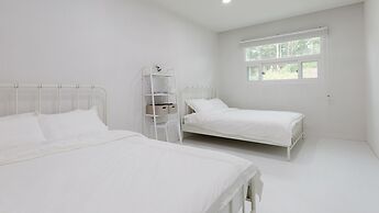 Yeongheungdo Tour Pension