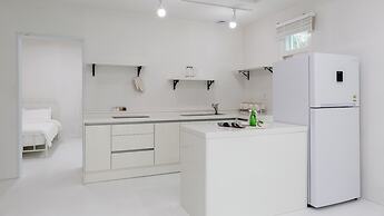 Yeongheungdo Tour Pension