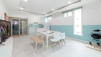 Yeongheungdo Tour Pension