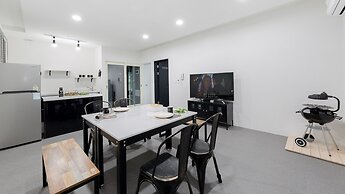 Yeongheungdo Tour Pension