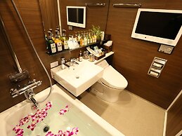 Hotel Petit Bali Higashishinjuku - Adults Only