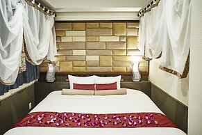 Hotel Petit Bali Higashishinjuku - Adults Only