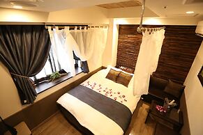 Hotel Petit Bali Higashishinjuku - Adults Only