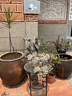 Qiong Lin 92 Homestay