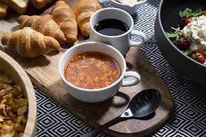 Grids Tokyo Ueno Hotel & Hostel