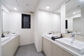 Grids Tokyo Ueno Hotel & Hostel