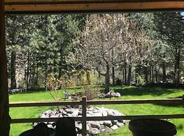 The Last Resort Lodge