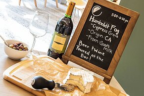 Element Scottsdale at SkySong