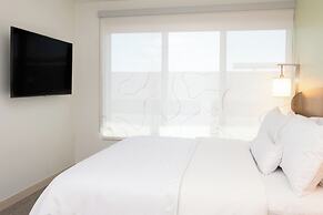 Element Scottsdale at SkySong