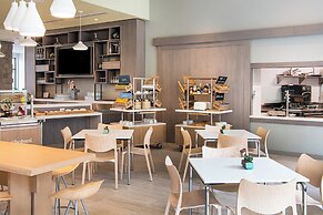 Element Scottsdale at SkySong