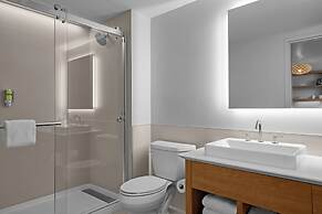 Element Scottsdale at SkySong