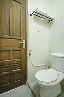 OYO 804 Ndalem Maharani Guest House