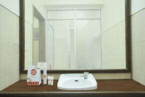 OYO 804 Ndalem Maharani Guest House