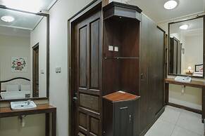 OYO 804 Ndalem Maharani Guest House