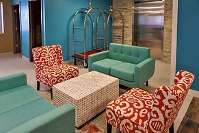 The Waves Hotel, Ascend Hotel Collection