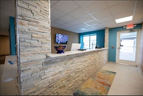 The Waves Hotel, Ascend Hotel Collection