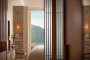The Silveri Hong Kong - MGallery