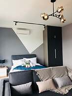 Arte Plus by Poly City