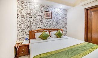 Itsy Hotels Auzone & Spa