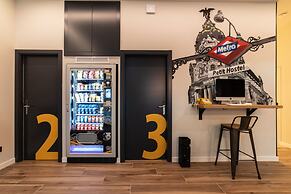 Petit Hostel La Latina - Adults Only