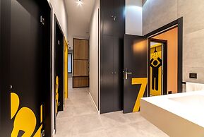 Petit Hostel La Latina - Adults Only