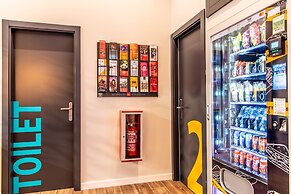 Petit Hostel La Latina - Adults Only