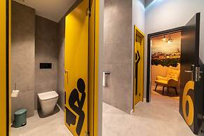 Petit Hostel La Latina - Adults Only