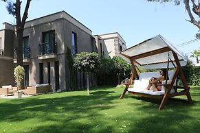 Sandora Boutique Hotel