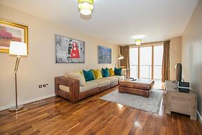 Grand Canal Square Apartments