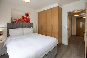 Grand Canal Square Apartments