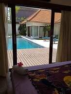 Andrea Villas & Suites