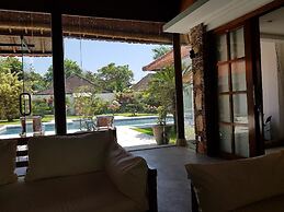 Andrea Villas & Suites