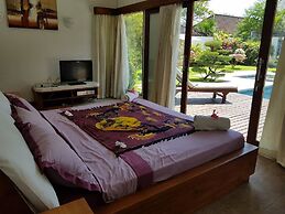 Andrea Villas & Suites